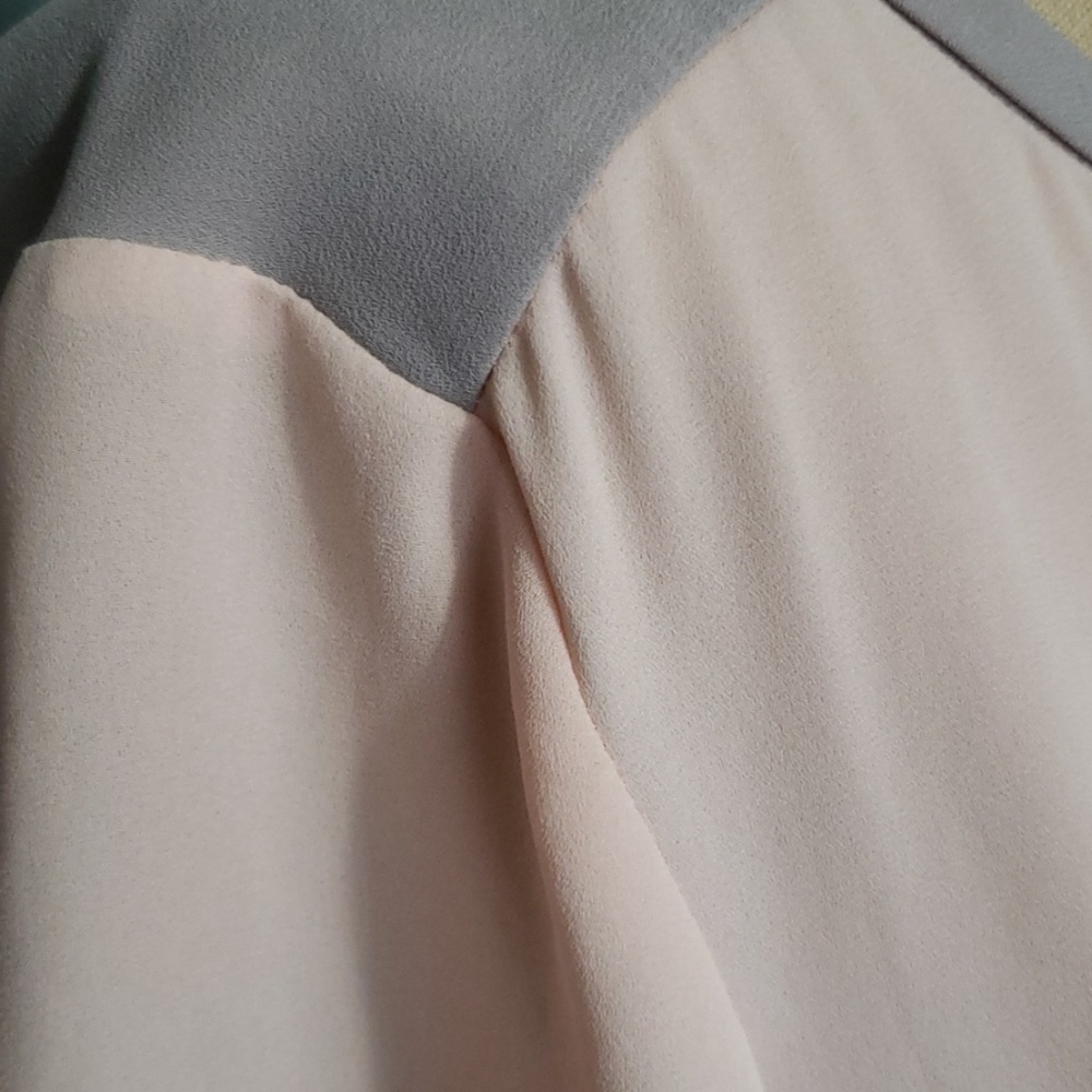 🎈 3 for $10. LOFT dressy top career blouse size M - Picture 4 of 7